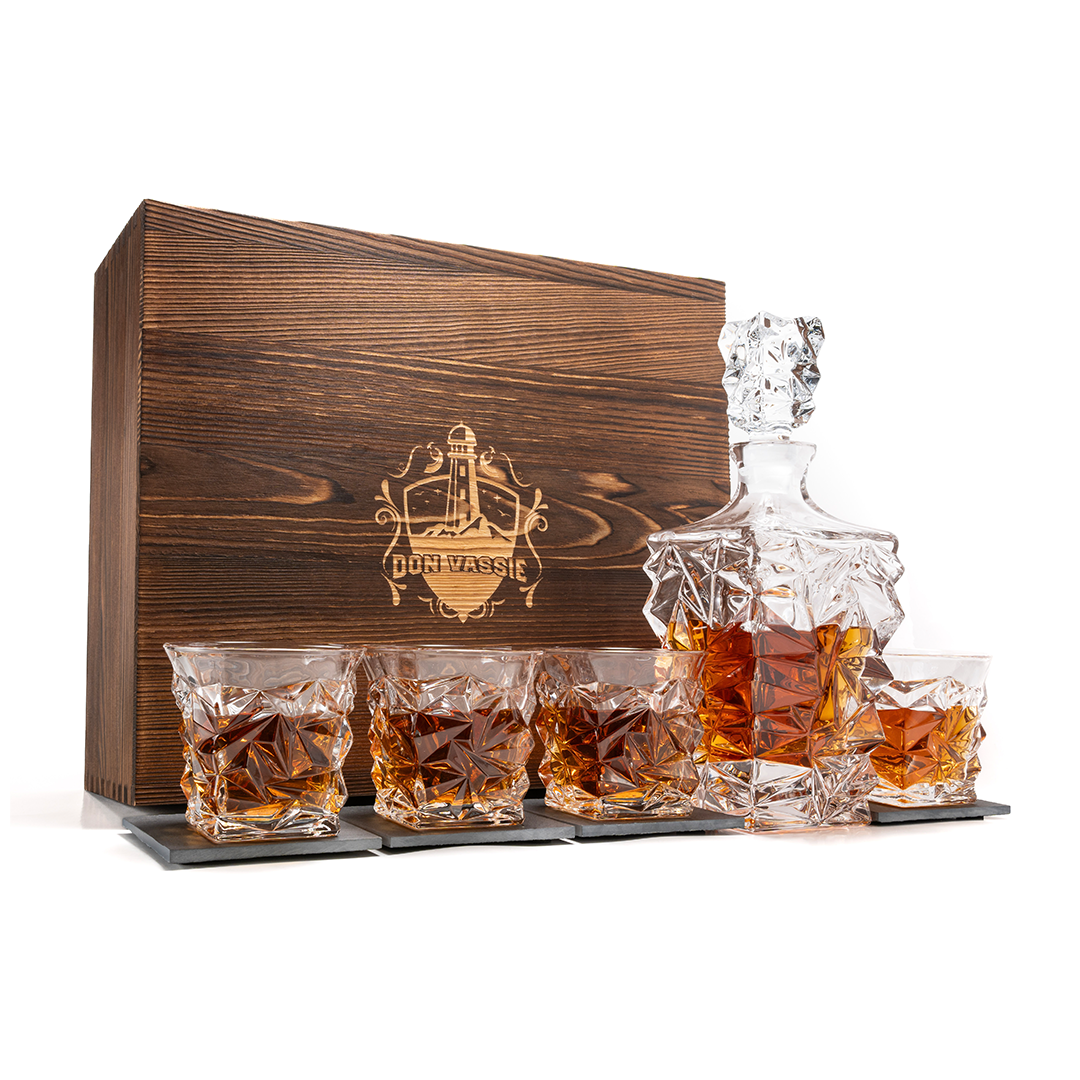 Don Vassie Luxury Whisky Decanter Set with 4 Glasses-DAINTREE RAINFOREST