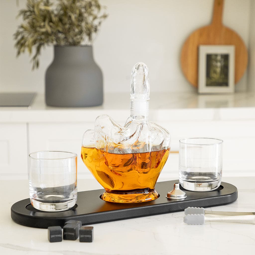 middle finger decanter5