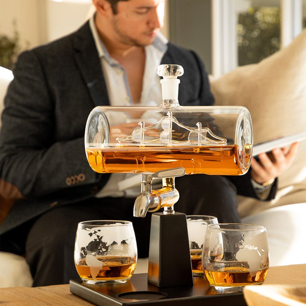 boat decanter